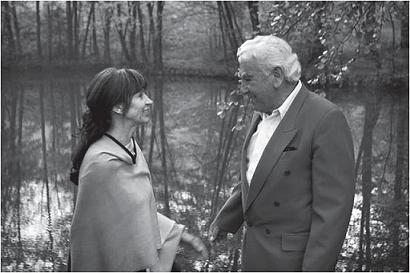 Marion Spielmann with author and metaphysician Anton Ponce de Leon.